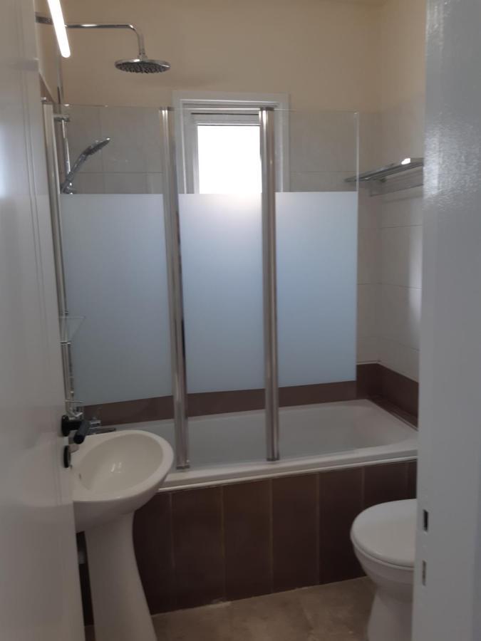 Beautiful Apartment Near Beach In Larnaca Scala Buitenkant foto